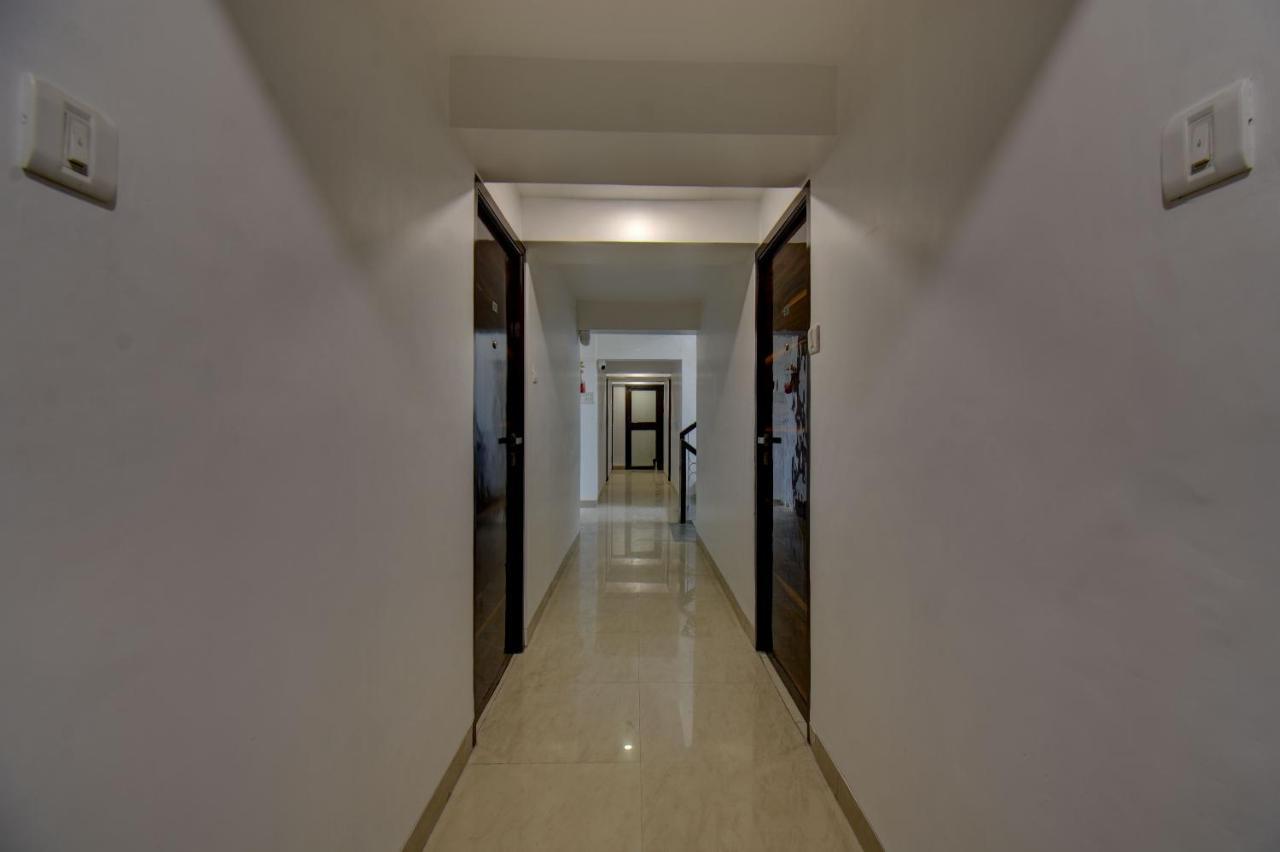 Elite Hotel Lonavala Εξωτερικό φωτογραφία