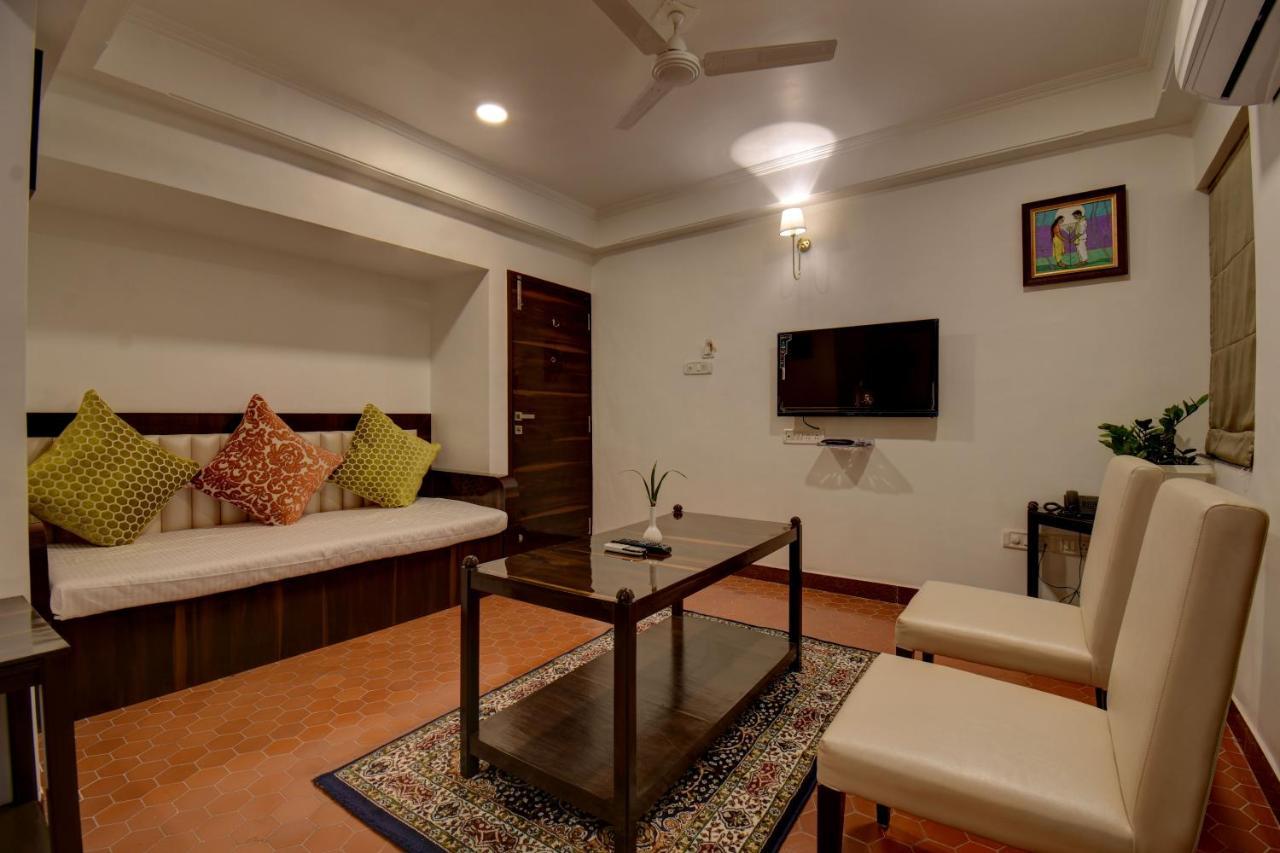 Elite Hotel Lonavala Εξωτερικό φωτογραφία