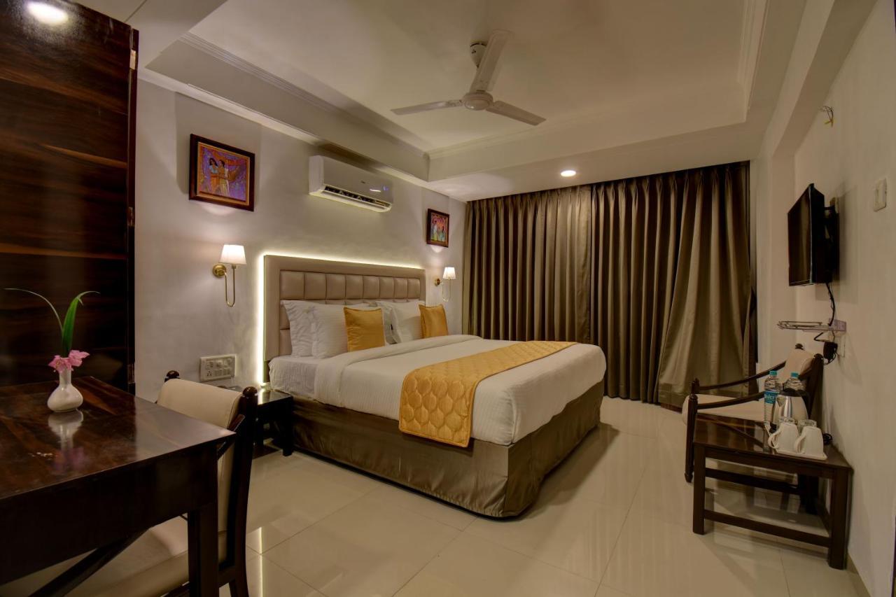 Elite Hotel Lonavala Εξωτερικό φωτογραφία