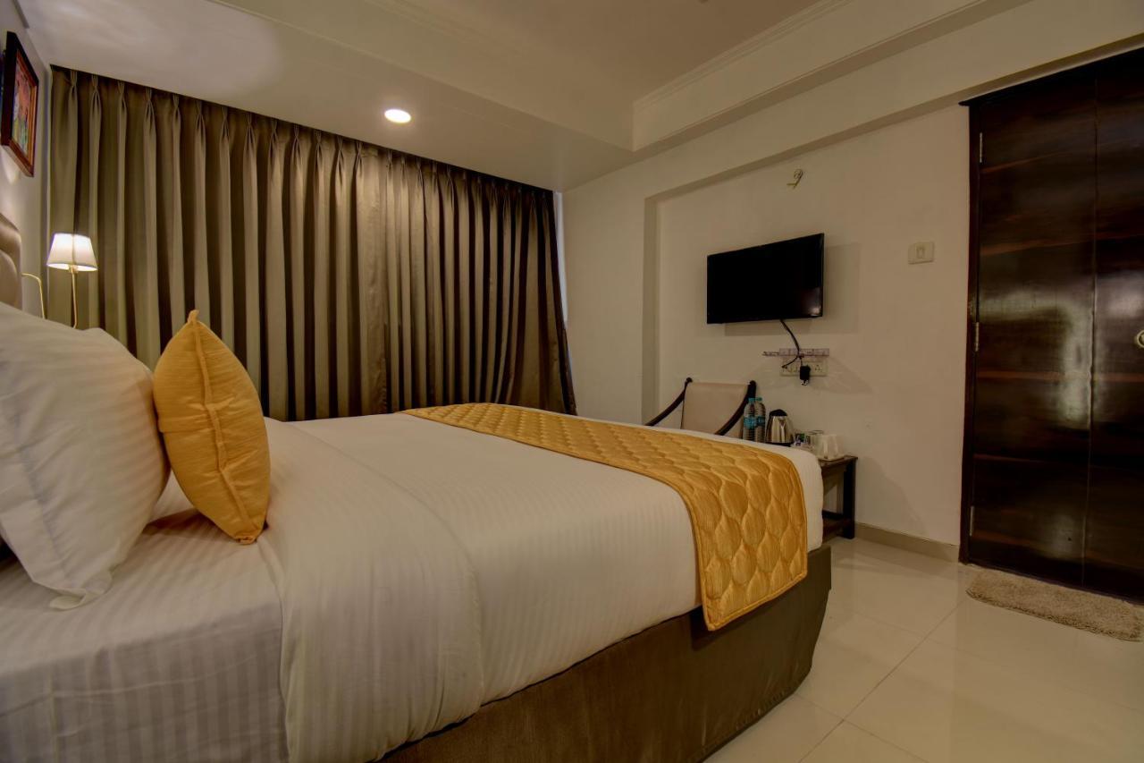 Elite Hotel Lonavala Εξωτερικό φωτογραφία