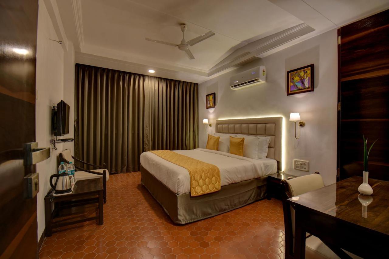 Elite Hotel Lonavala Εξωτερικό φωτογραφία