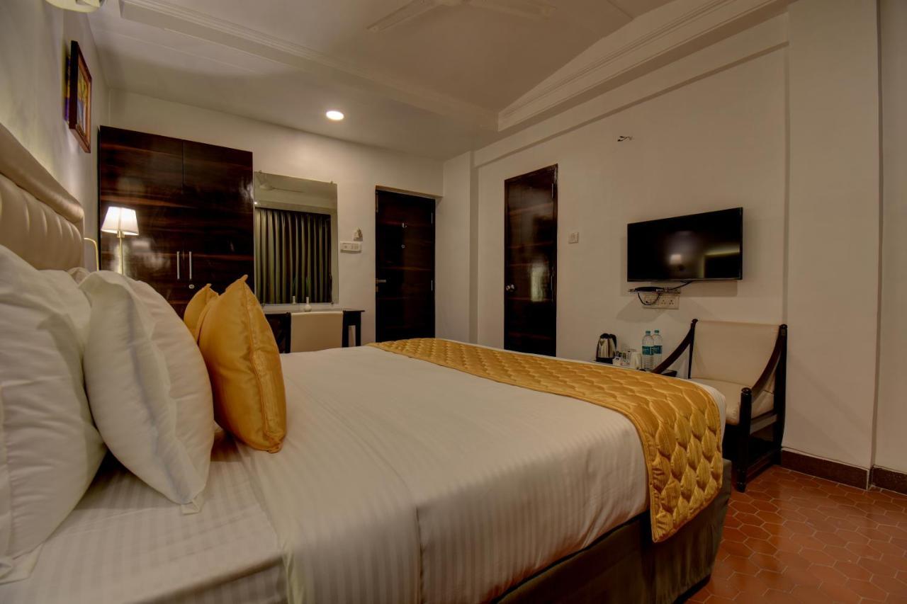 Elite Hotel Lonavala Εξωτερικό φωτογραφία